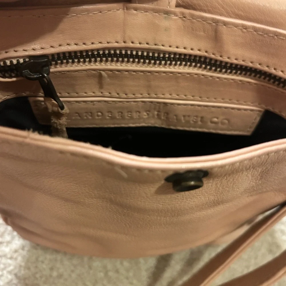 Wanderers Travel Co. Blush Pink Tan Leather Crossbody Bag - Picture 8 of 9